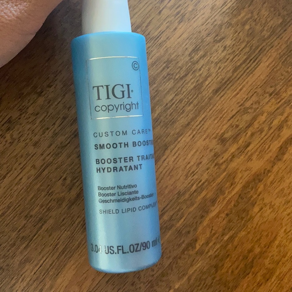 TIGI custom care smooth booster